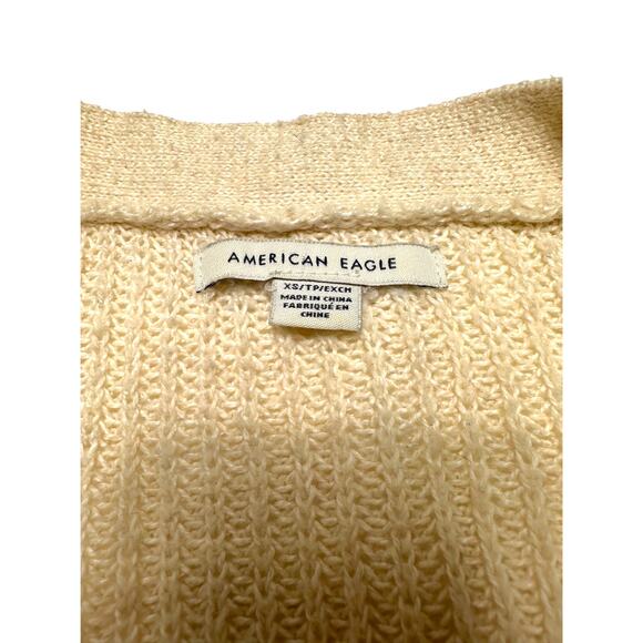 American Eagle Light Beige Cozy Chunky Knit Button Cardigan Size XS - Picture 4 of 8
